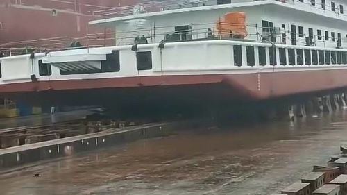 國(guó)產(chǎn)船舶順利下水，氣囊技術(shù)彰顯科技突破